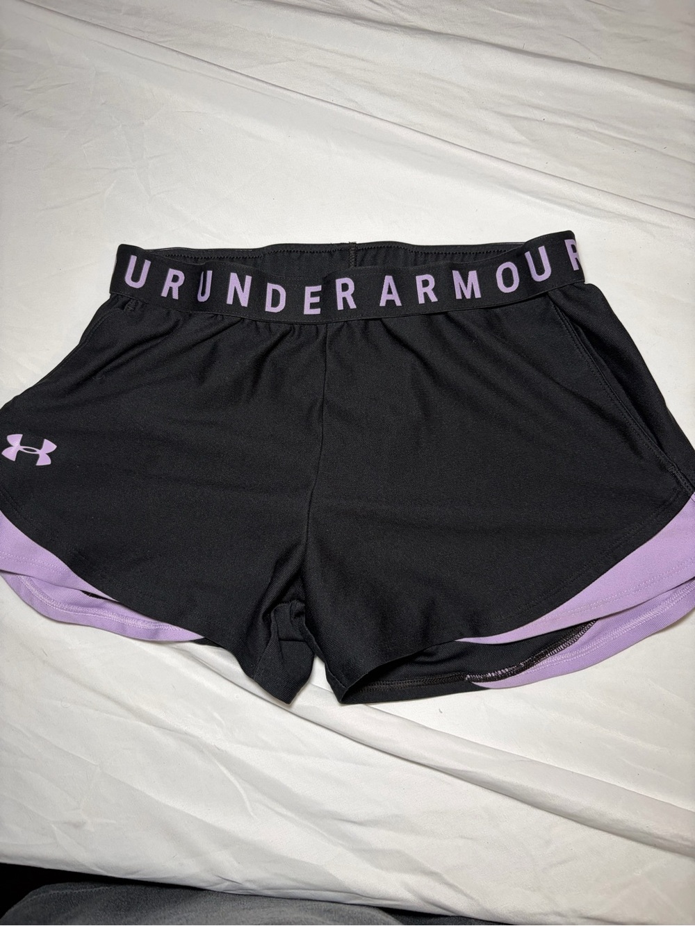Under Armour Black Shorts with Lavender Trim for Women Size M